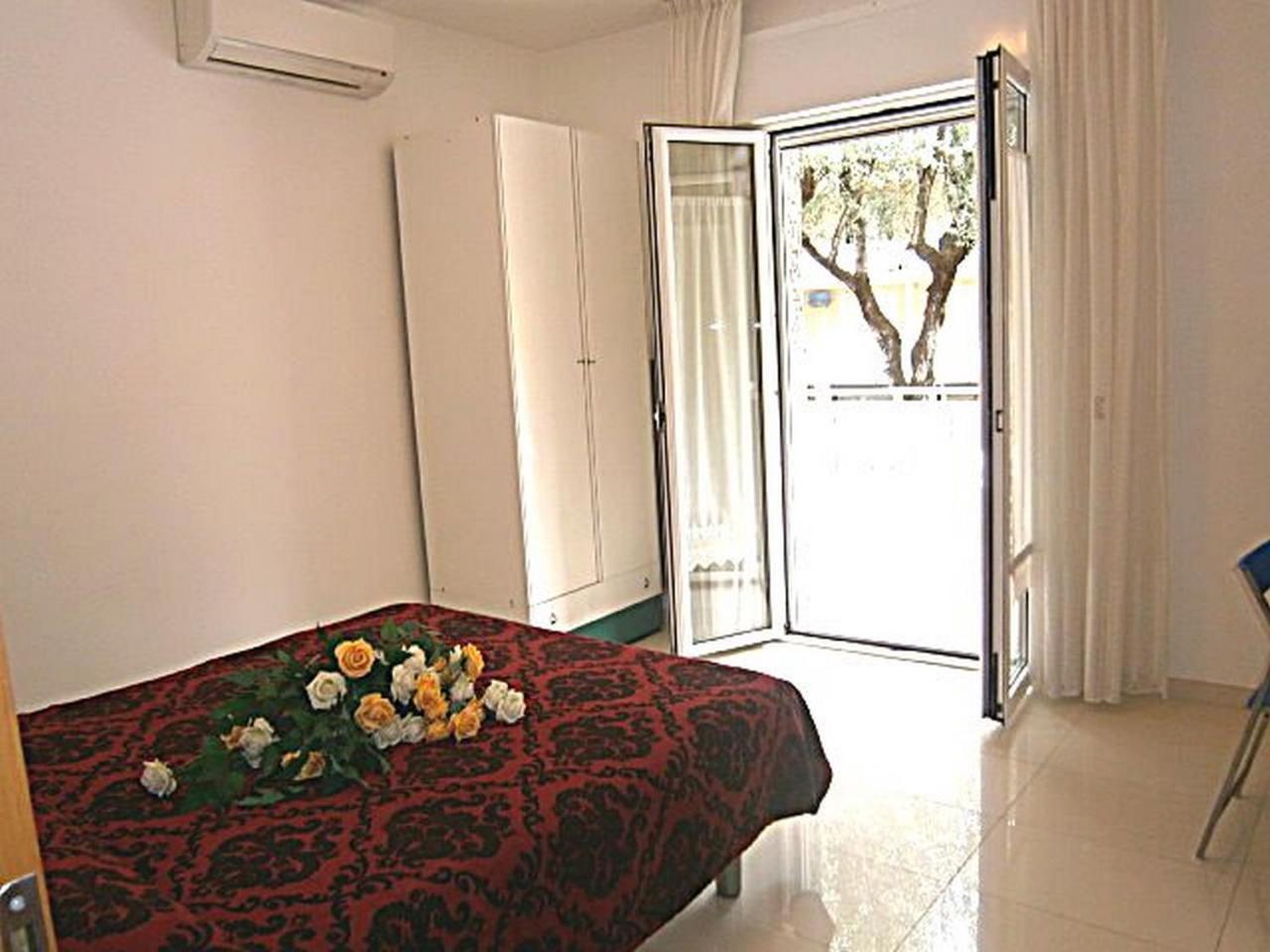 Jolly Apartment Bibione Exterior photo
